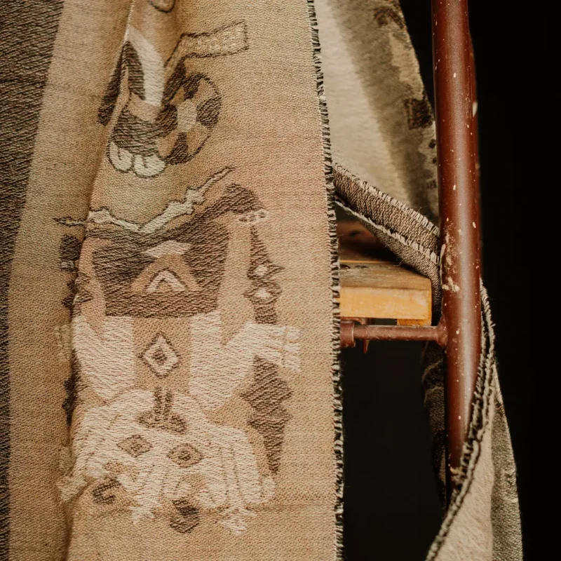 Alpakaschal mit Seide (beige) – Bild 3